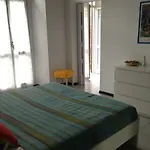 Ombrosa Apartament